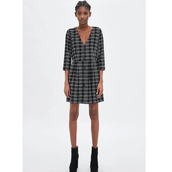 ZARA TRF Collection tweed button mini dress - Picture 1 of 5
